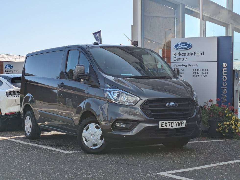 FORD TRANSIT CUSTOM 2.0 EcoBlue 130ps Low Roof Trend Van 16,995