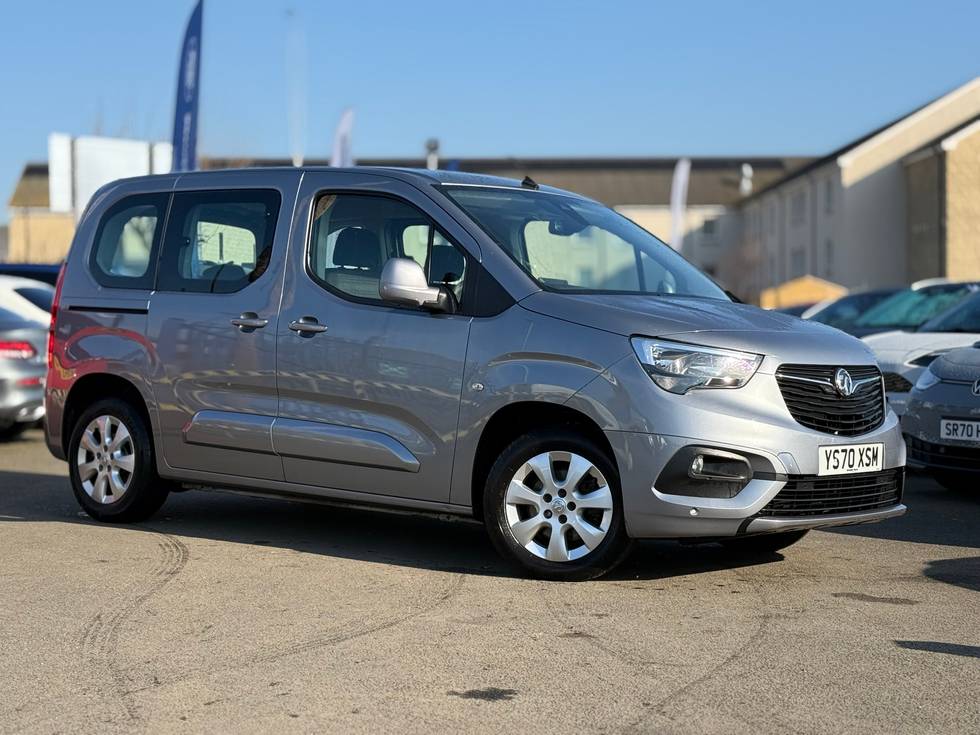 VAUXHALL COMBO LIFE 1.5 Turbo D 130 Energy 5dr 11,995