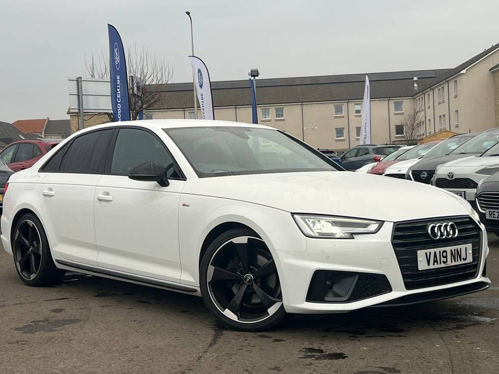 AUDI A4 2.0 TFSI 35 Black Edition Euro 6 (s/s) 4dr 18,495