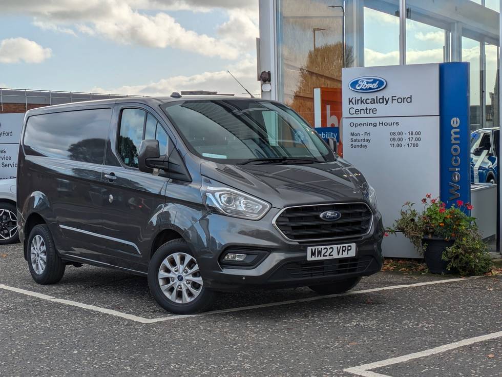 FORD TRANSIT CUSTOM 2.0 EcoBlue 130ps Low Roof Limited Van 20,995