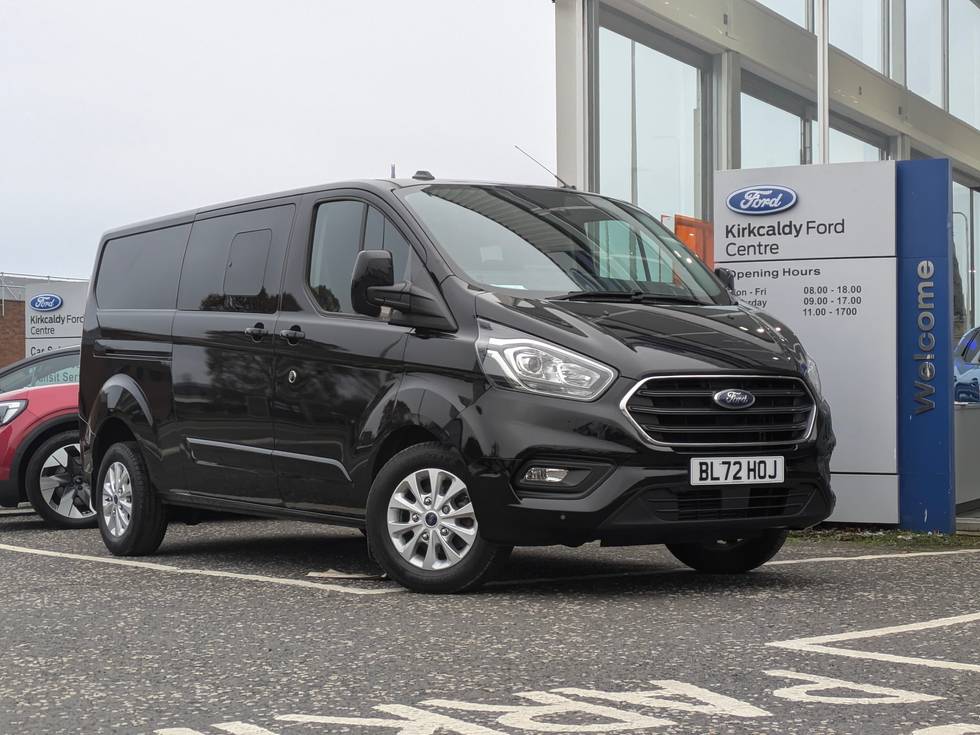 FORD TRANSIT CUSTOM 2.0 EcoBlue 170ps L2 Low Roof D/Cab Limited Van Auto 31,495