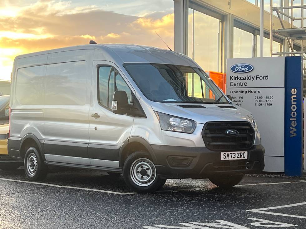 FORD TRANSIT 2.0 EcoBlue 130ps L2 H2 Leader Van 22,995