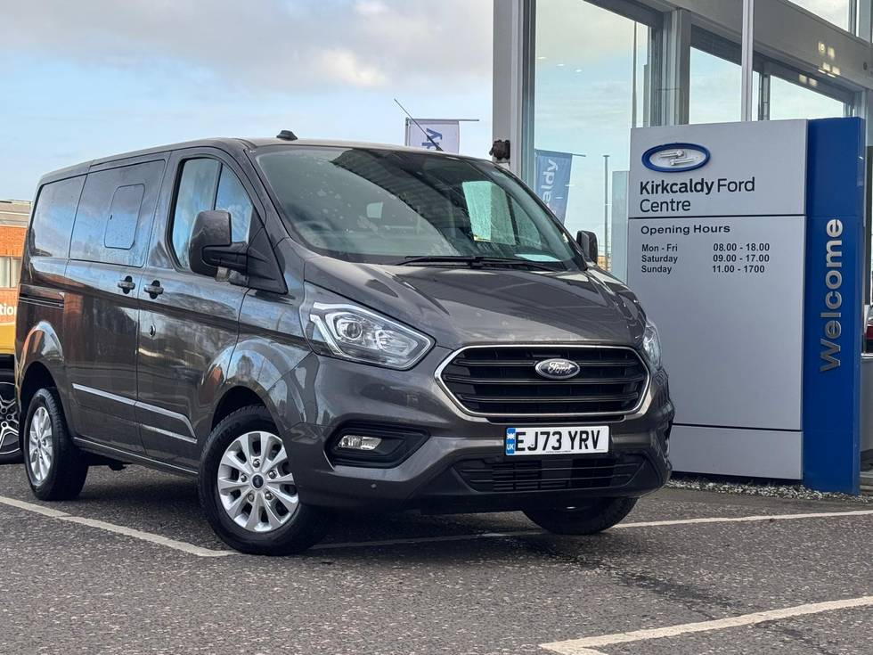 FORD TRANSIT CUSTOM 2.0 EcoBlue 130ps Low Roof D/Cab Limited Van 31,995