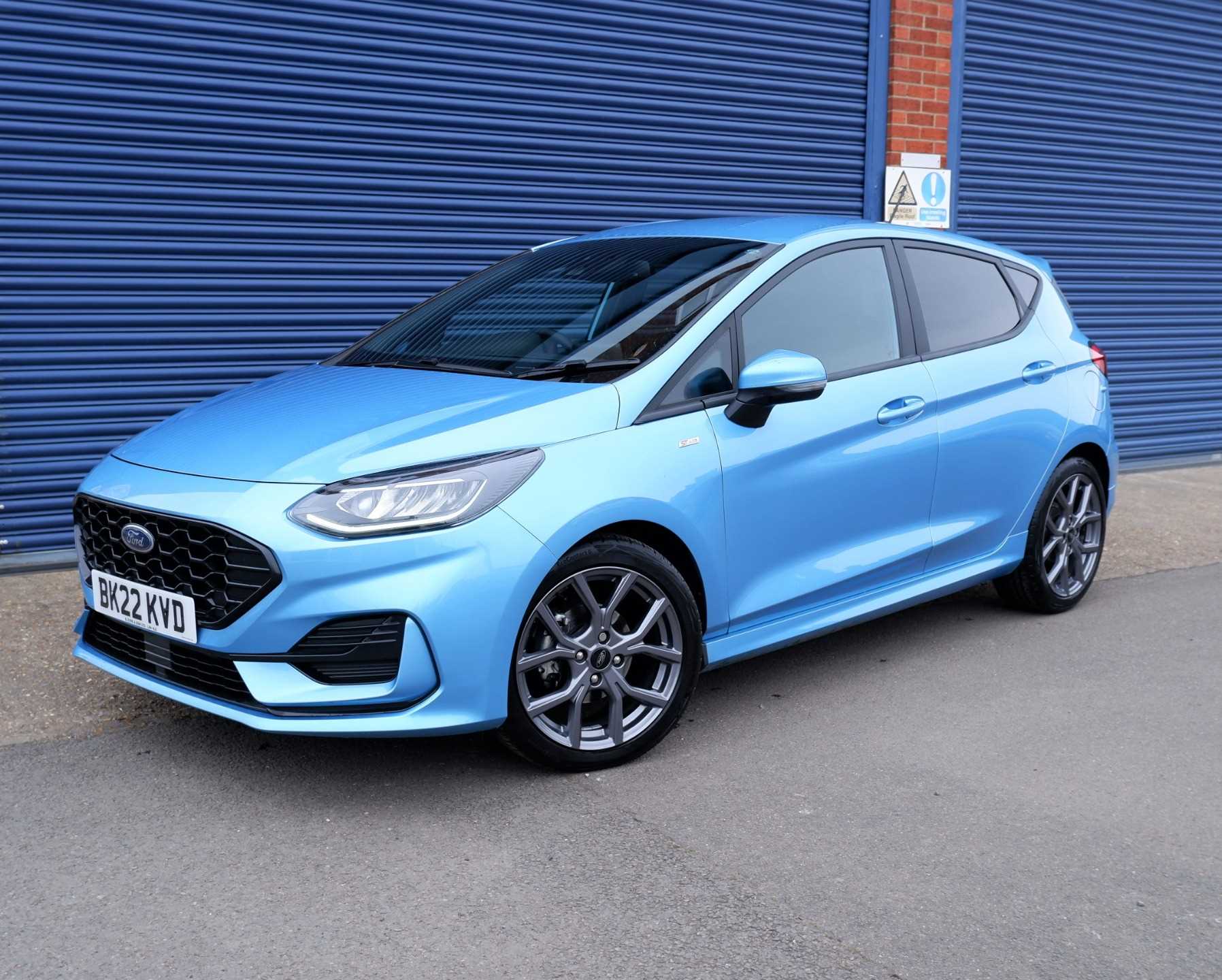 FORD FIESTA ST-LINE 2022 only GBP 20,000. B Eyre and Son Ltd, 1 High ...