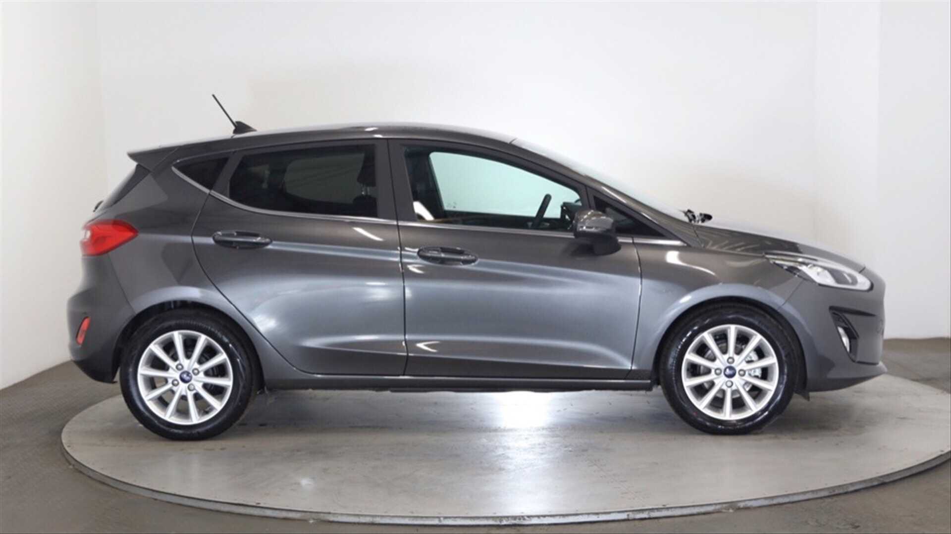 Ford fiesta titanium