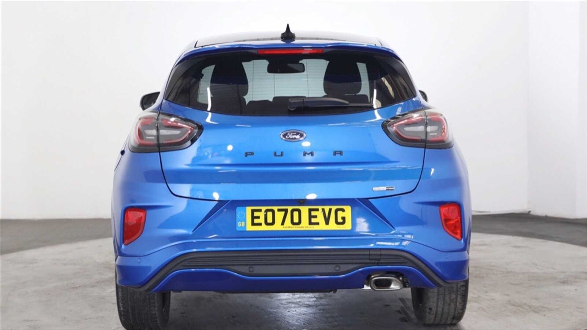 ford puma top of the range