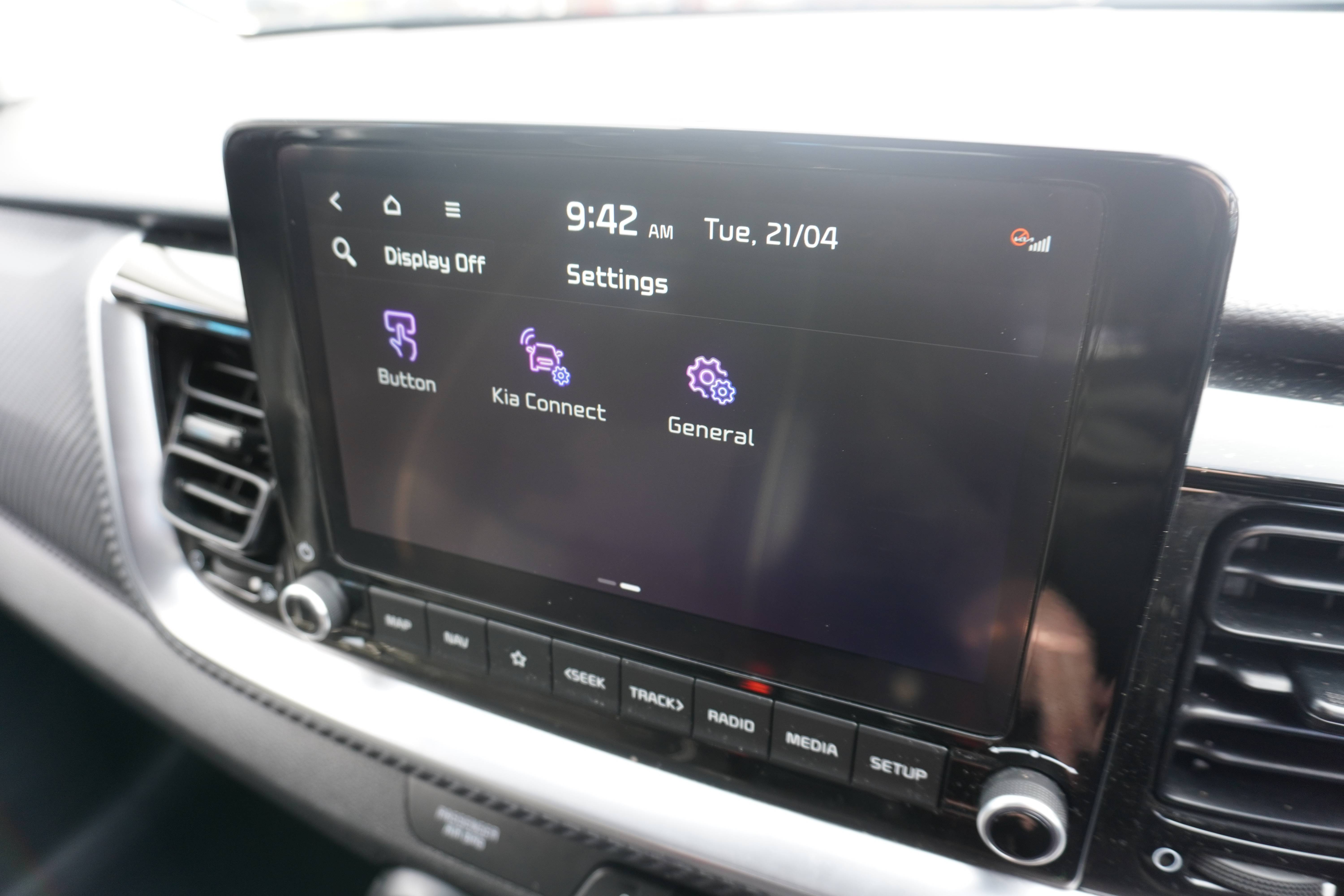 2025 75 KIA STONIC