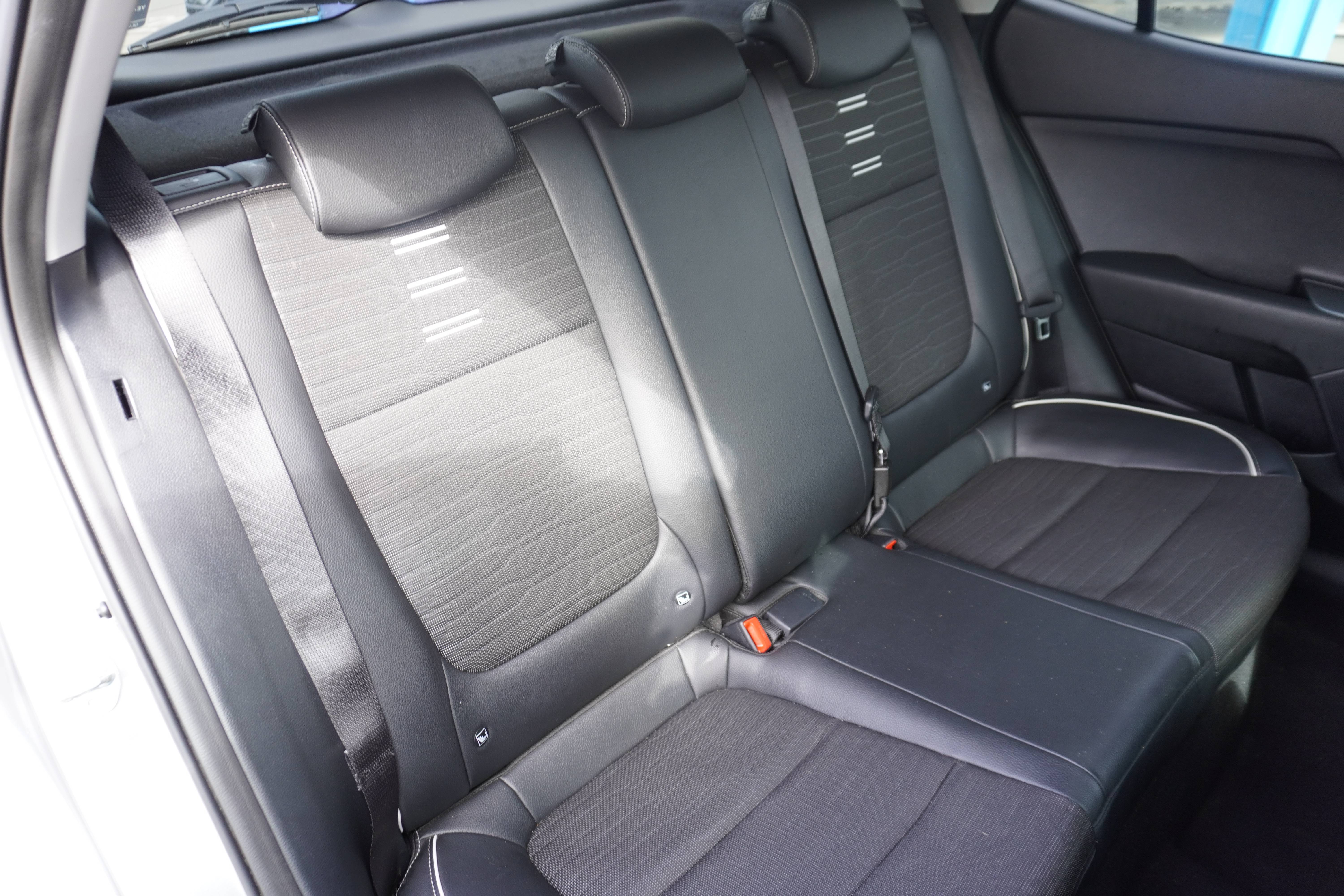 2025 75 KIA STONIC