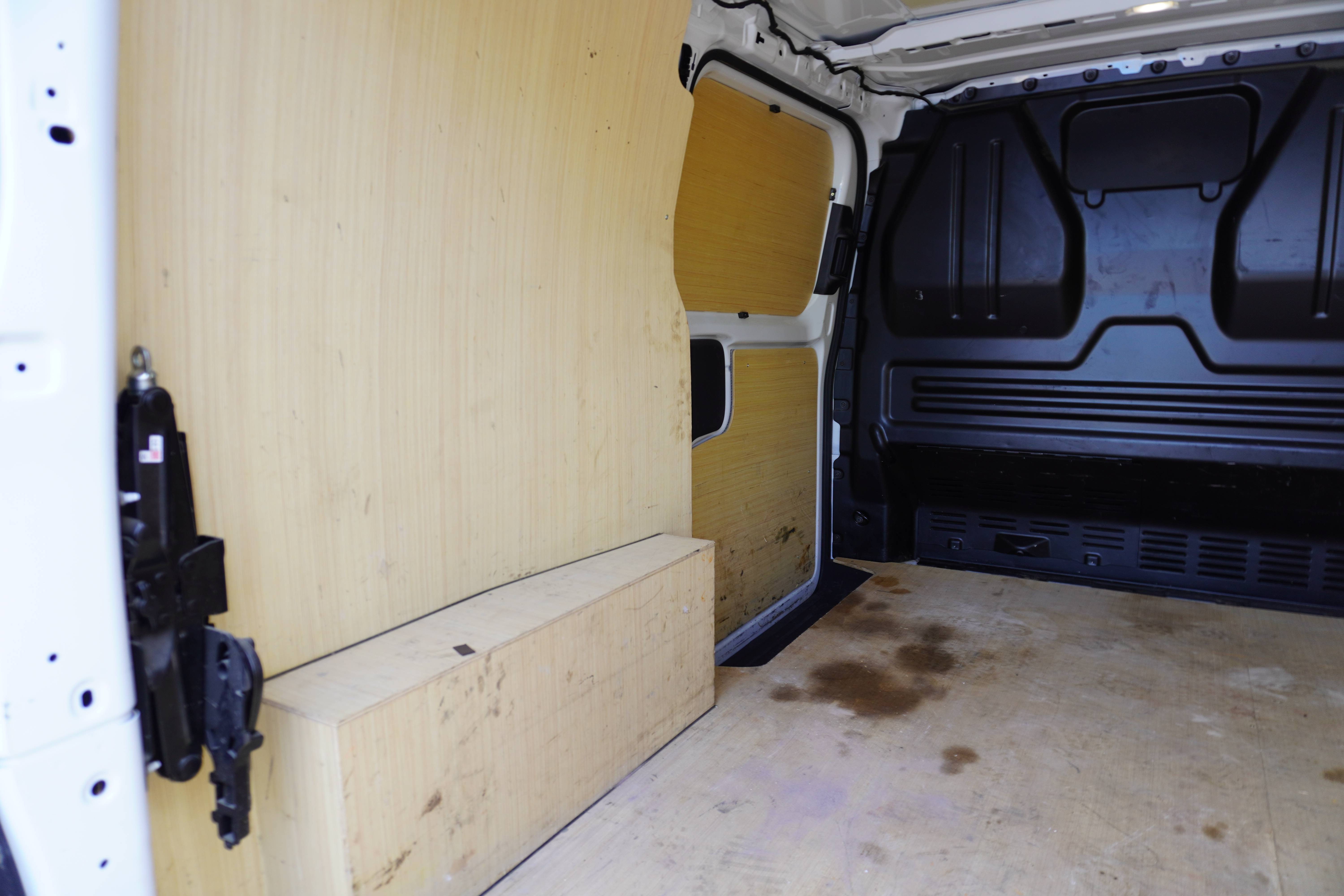2025 25 FORD TRANSIT CUSTOM