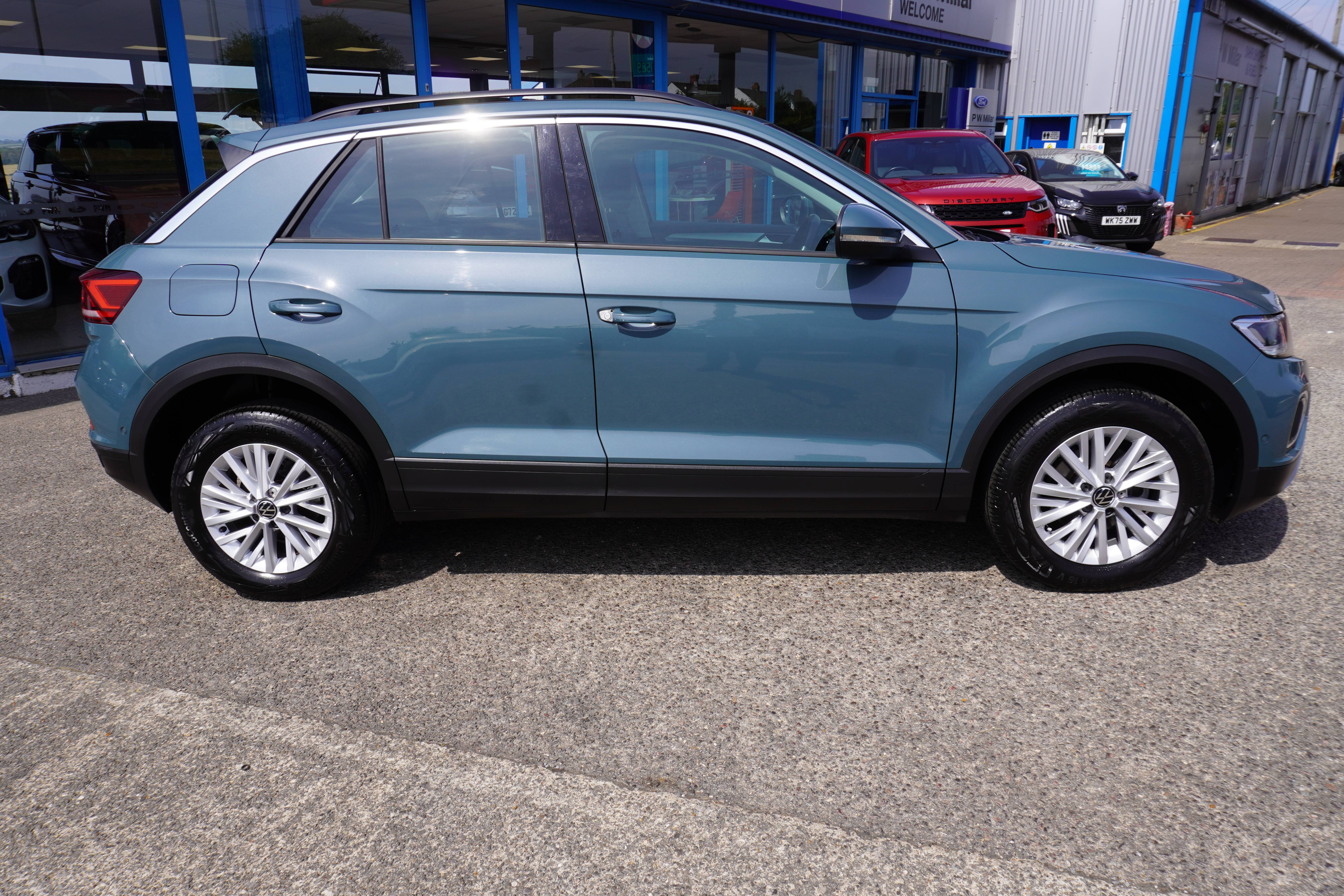 2023 72 VOLKSWAGEN T-ROC