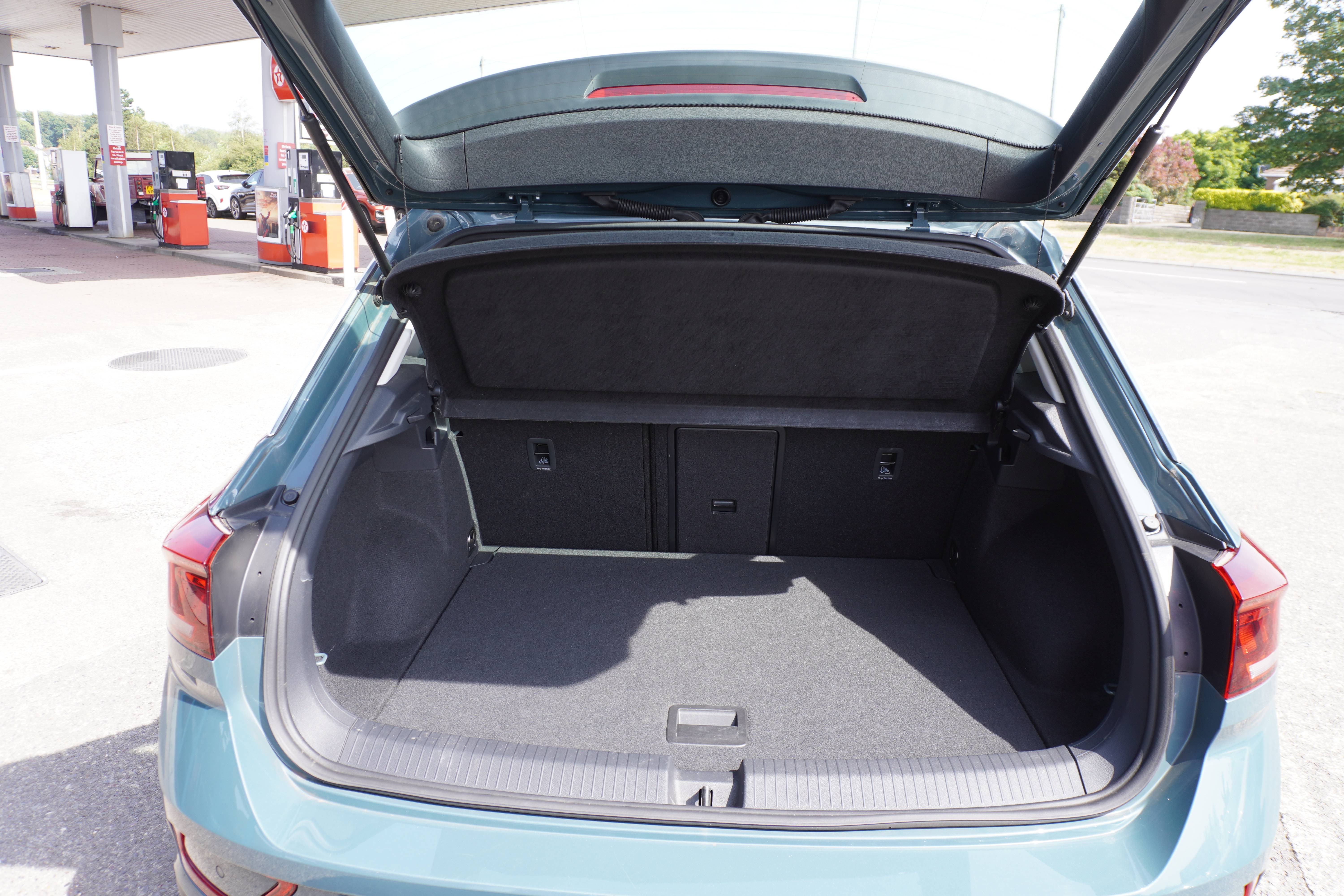 2023 72 VOLKSWAGEN T-ROC