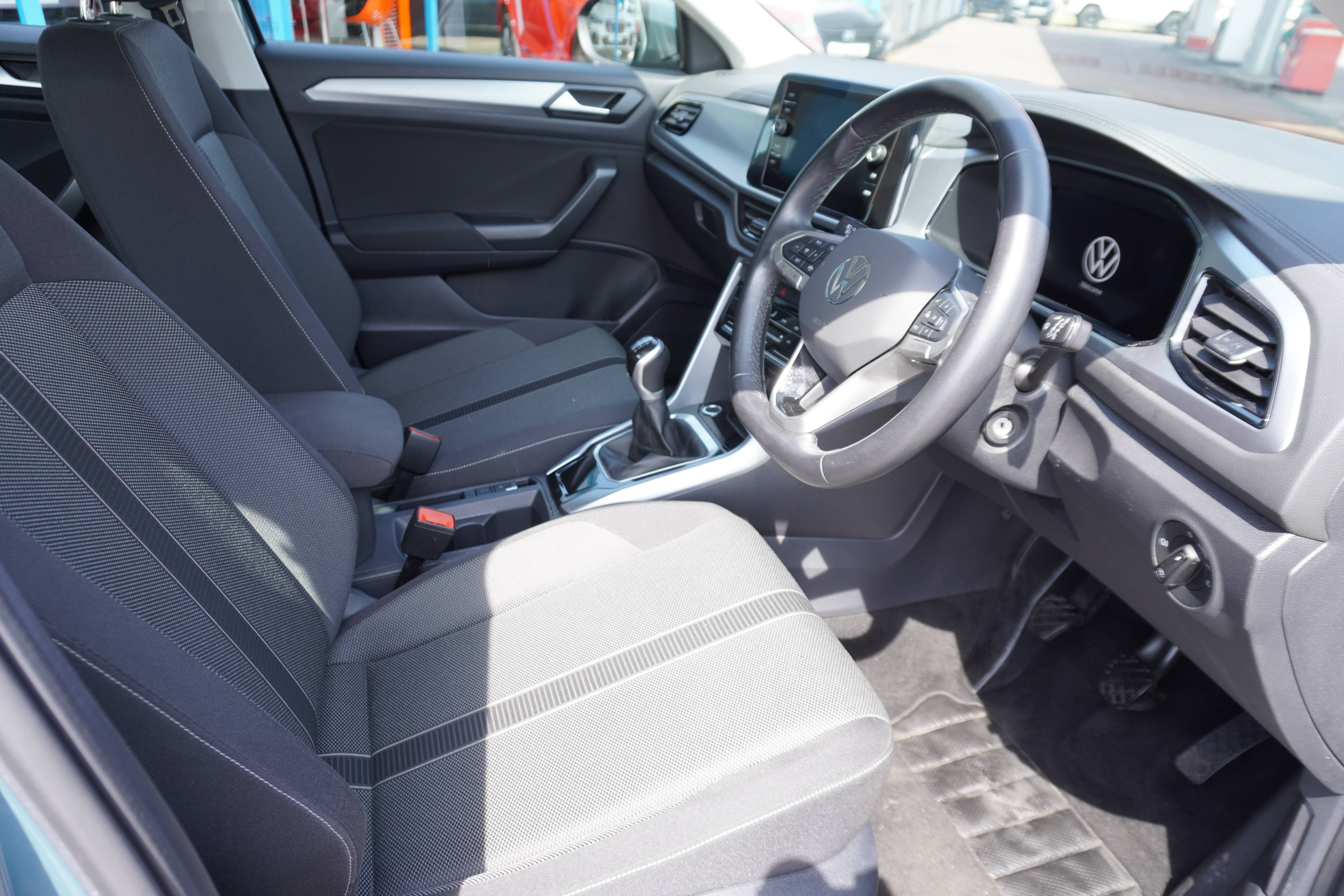 2023 72 VOLKSWAGEN T-ROC