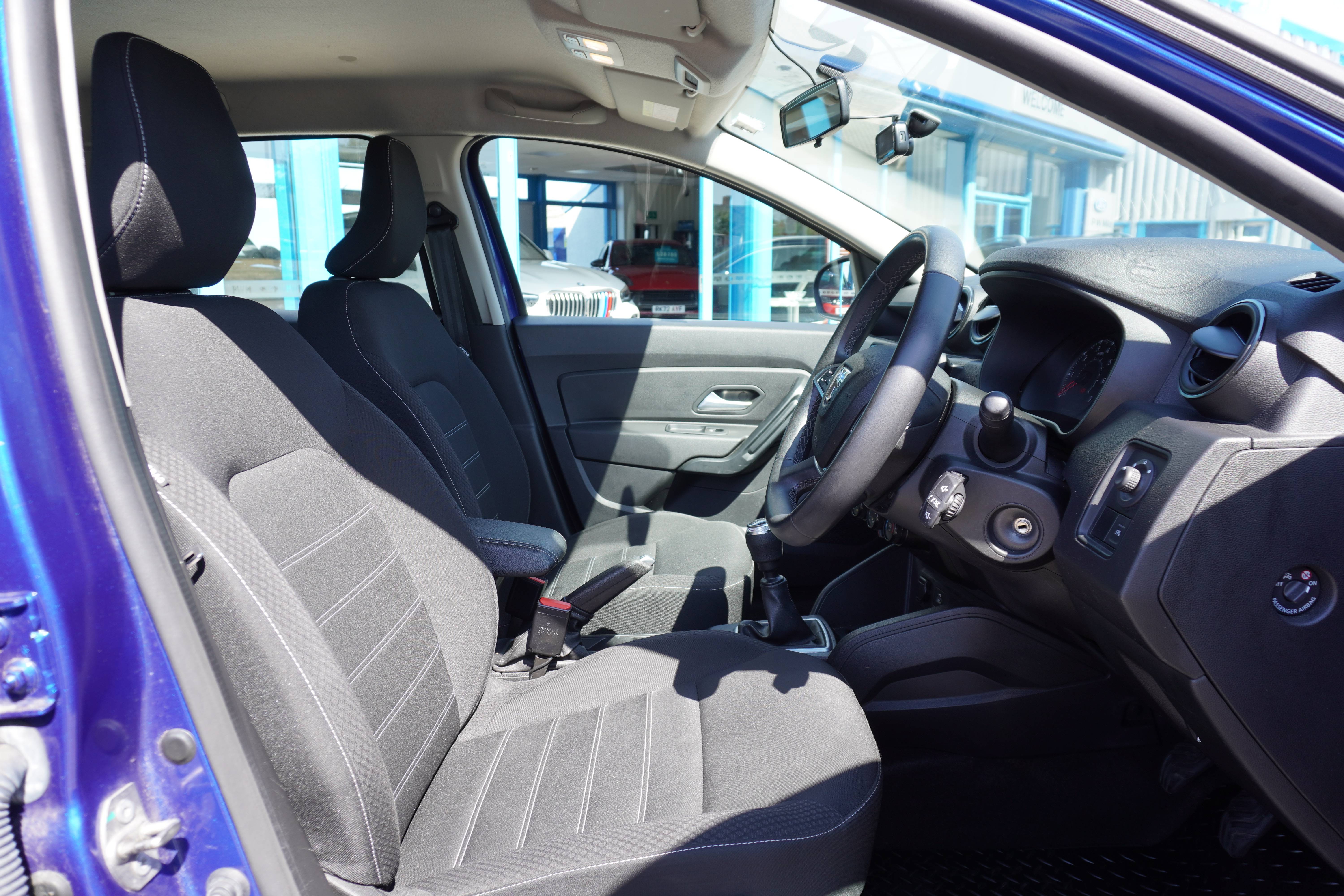 2022 72 DACIA DUSTER