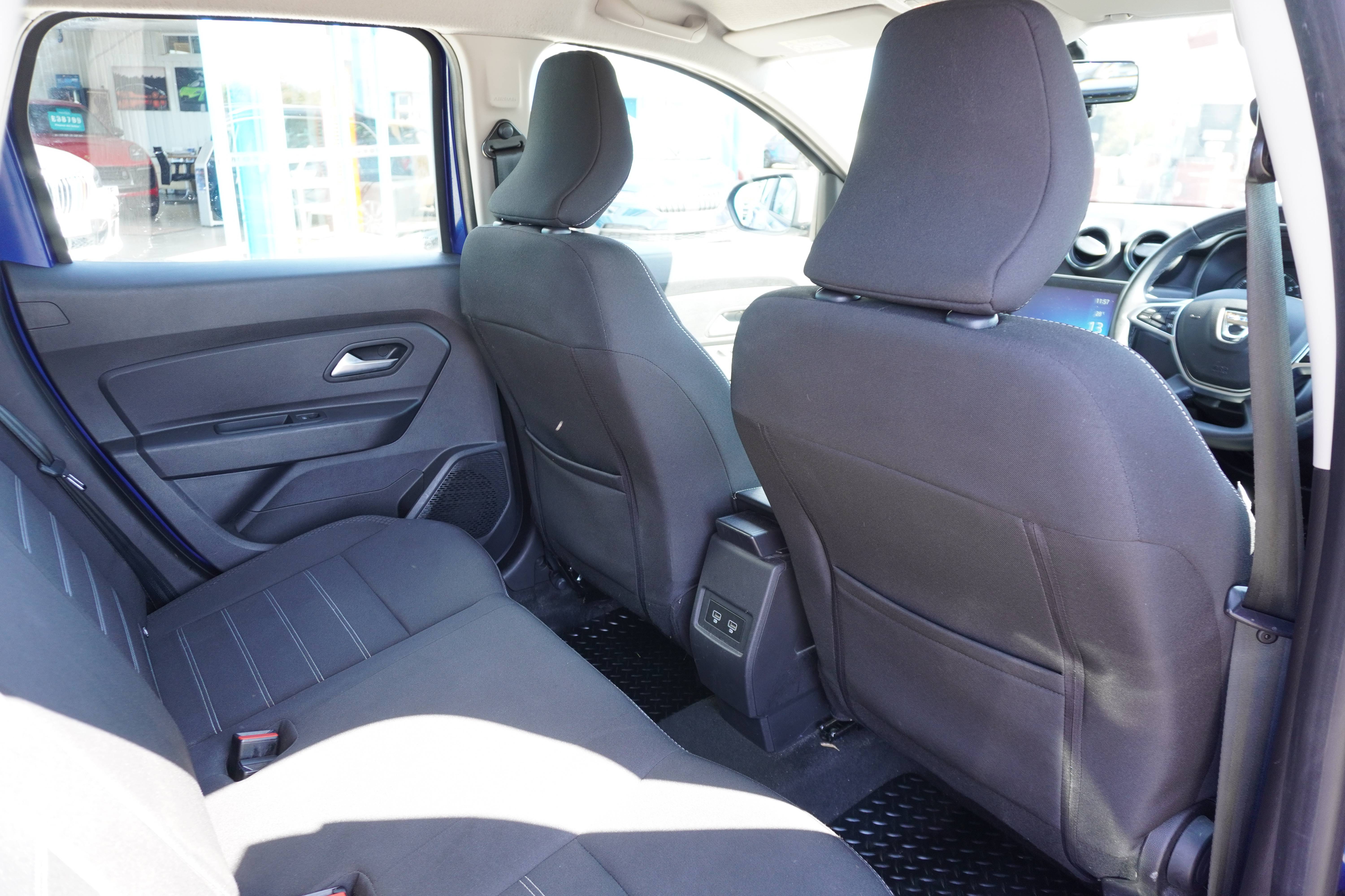 2022 72 DACIA DUSTER
