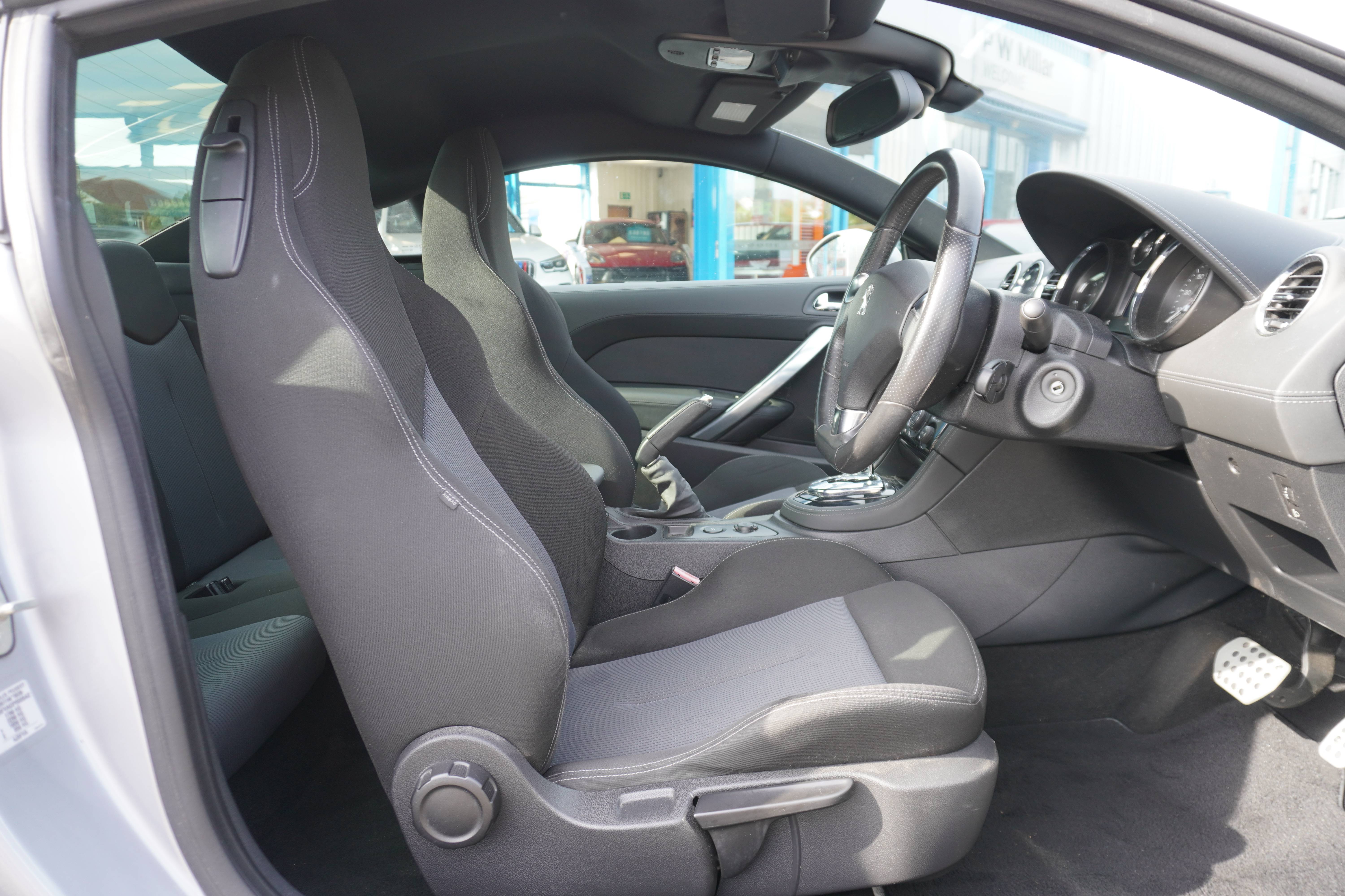 2013 62 PEUGEOT RCZ